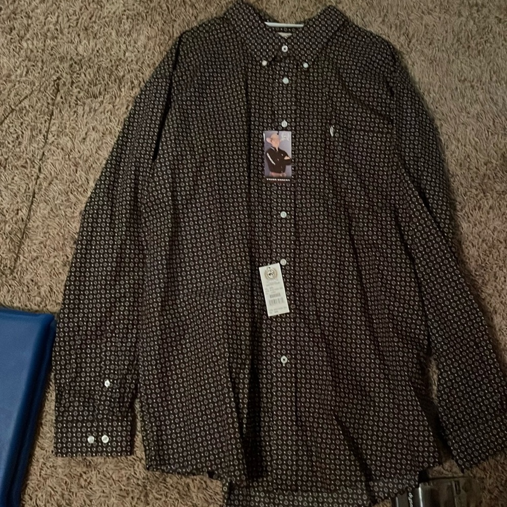 Brown button down long sleeve with tags Cinch size XXL